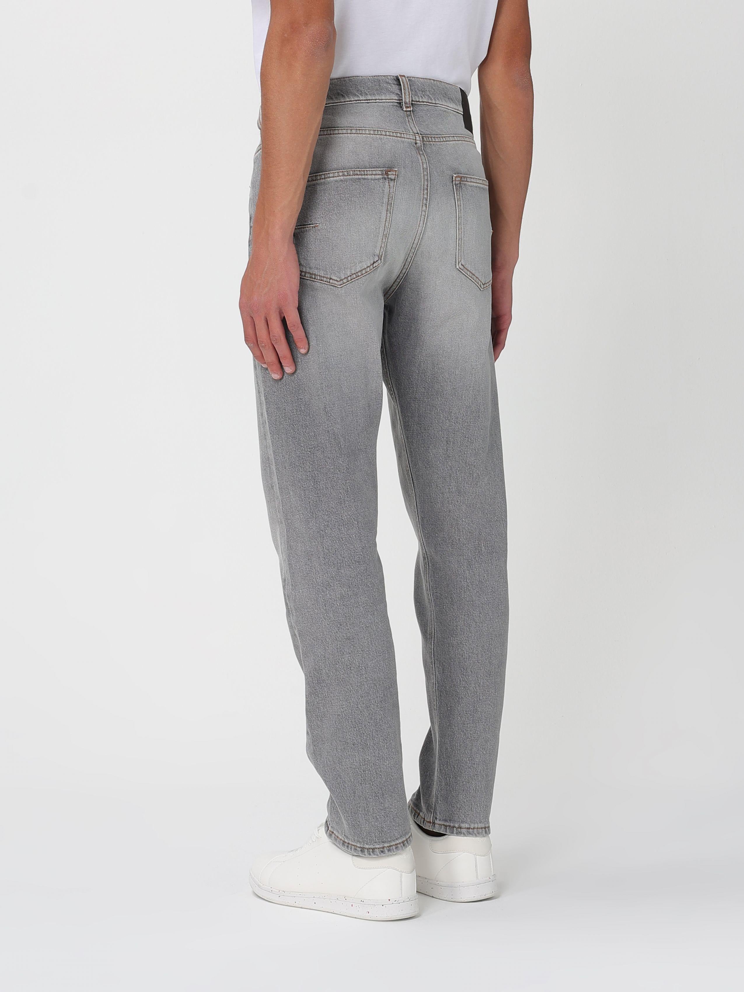  Jeans Uomo 